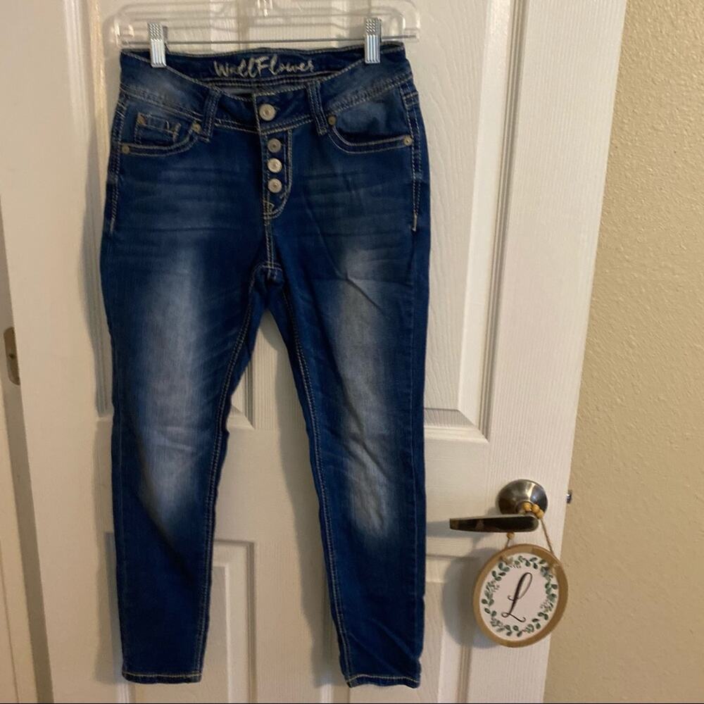 Wallflower Button Fly Skinny Ankle Jeans Juniors Size 3 / 26 In Waist w/ Spandex